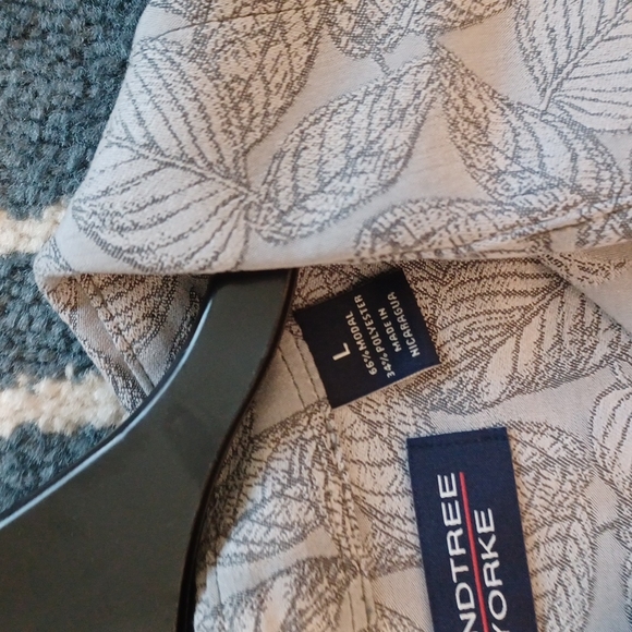 Roundtree & Yorke Men's sz large short sleeve SHIRT NEW - Picture 3 of 4